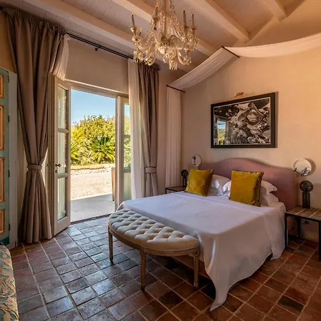 Borgo Tancredi Νότο