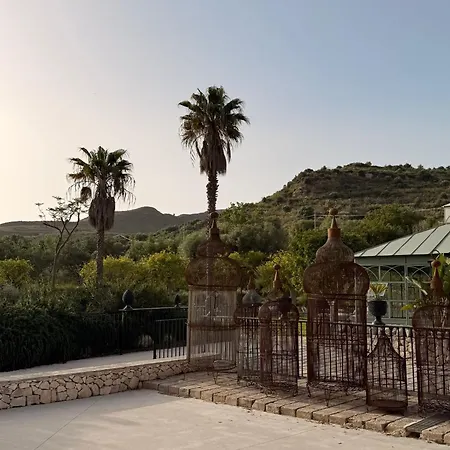 Borgo Tancredi Πανσιόν