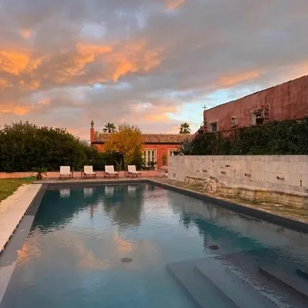 Πανσιόν Borgo Tancredi *